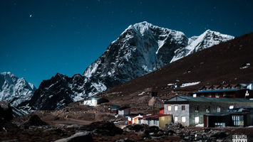 Everest base camp Gokyo Ri lakes hike Nepal trekking company tea house lobushe