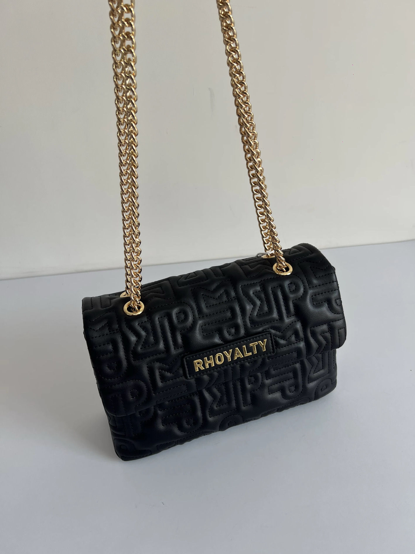 Rhoyalty Niore Collection | The Leather Chain Purse