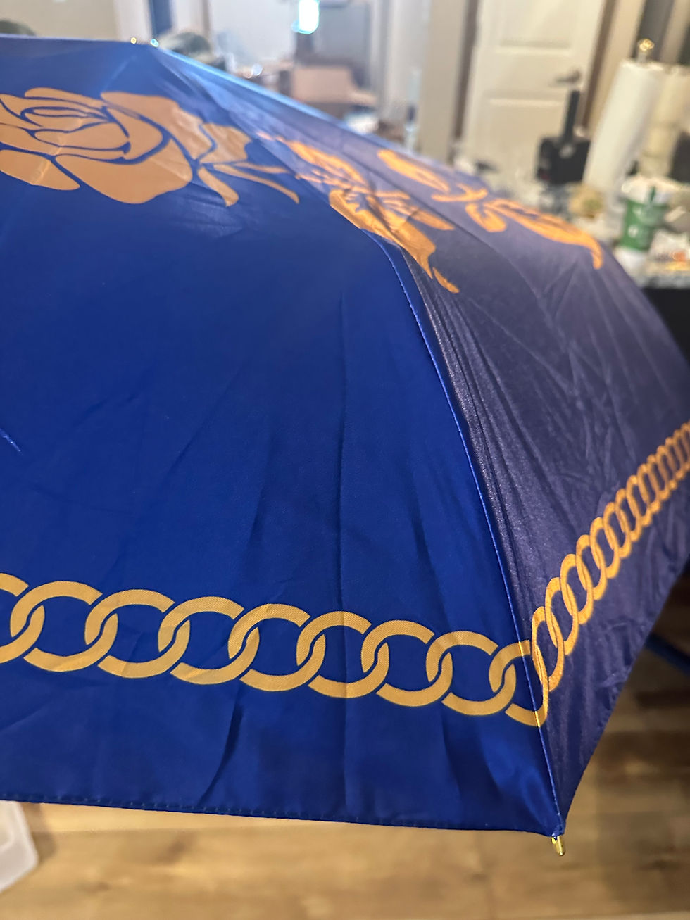 Thumbnail: The Golden Rhose Umbrella