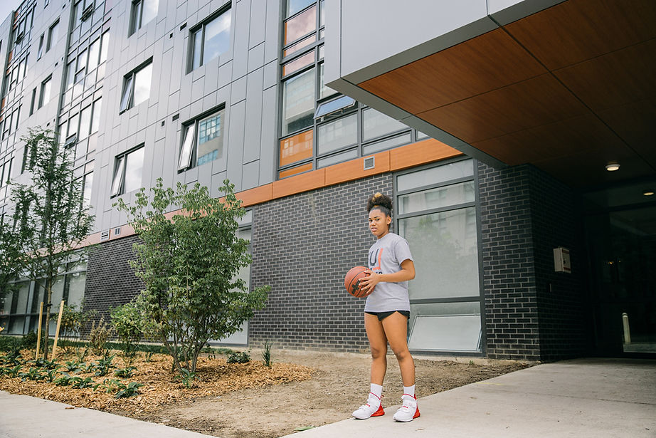 4-LayUp-YouthHomePortraits-58.jpg