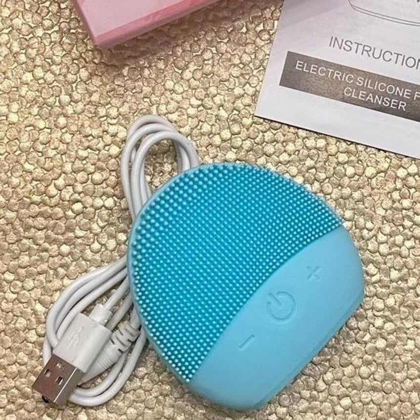 Thumbnail: Rechargeable Facial Cleansing Brush