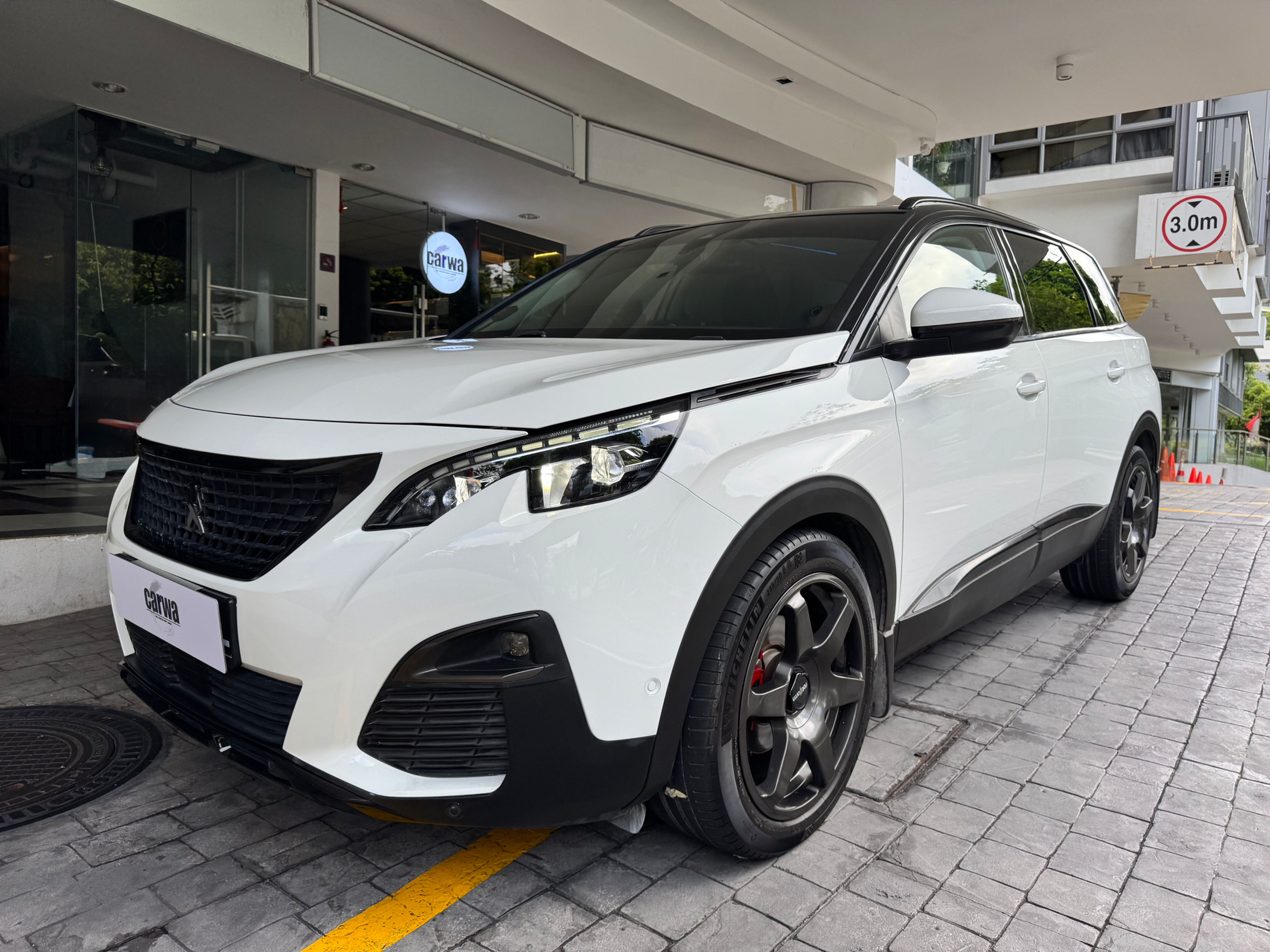 Peugeot 5008 1.6A e-THP EAT6 Allure