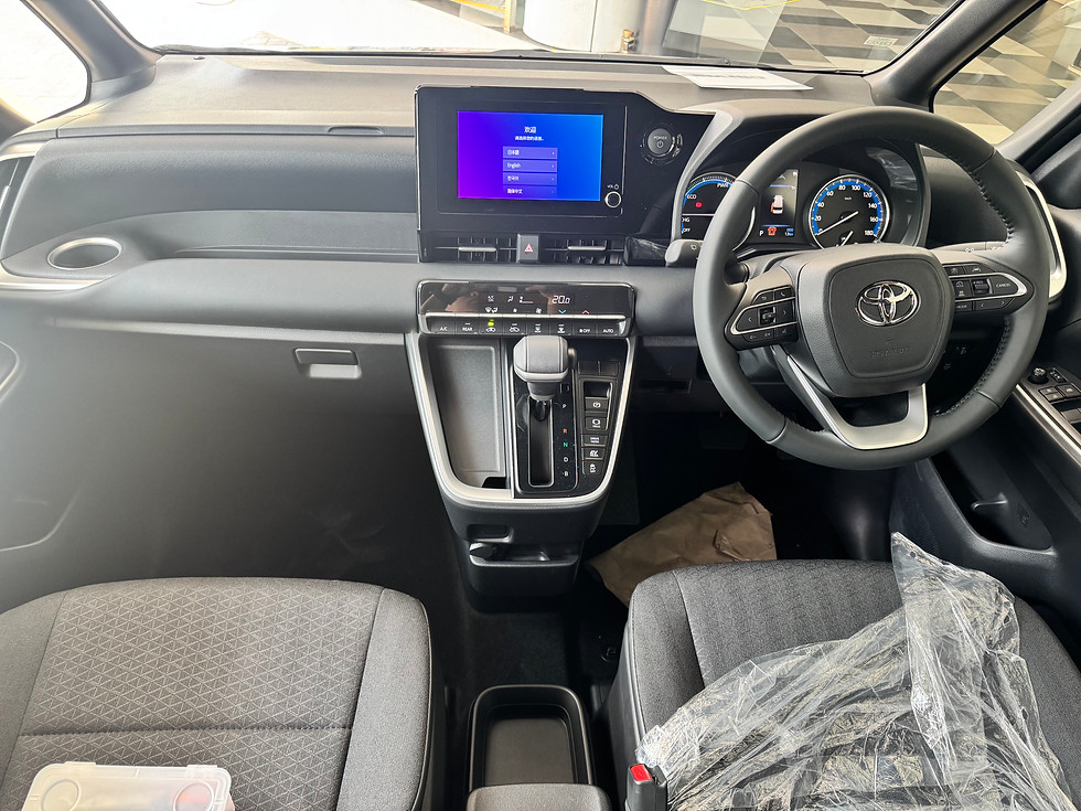 Thumbnail: Toyota Voxy 1.8 SG 7-Seater (A)