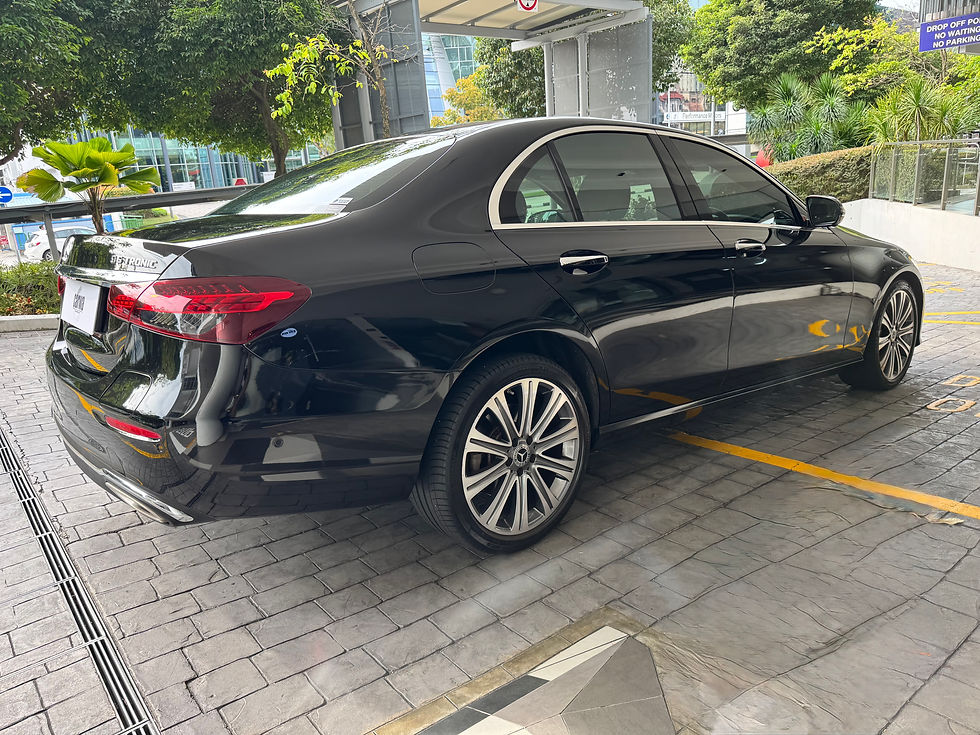 Thumbnail: Mercedes-Benz E-Class E300e Plug-in Hybrid Avantgarde