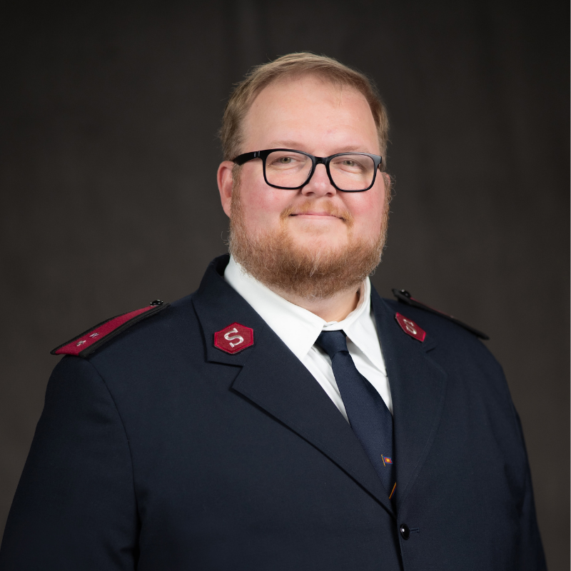 Captain Nick Hutchinson Official Photo.png