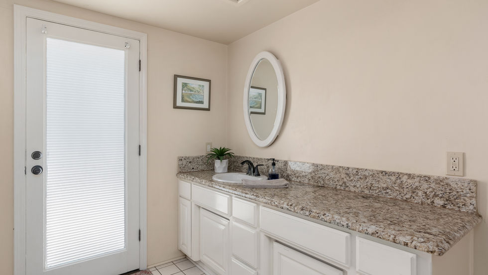 CB - 5808 Alfred Herrell Hwy-12