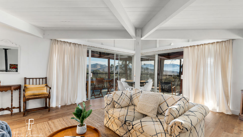 FM - 1404 Sheila St Finals-14