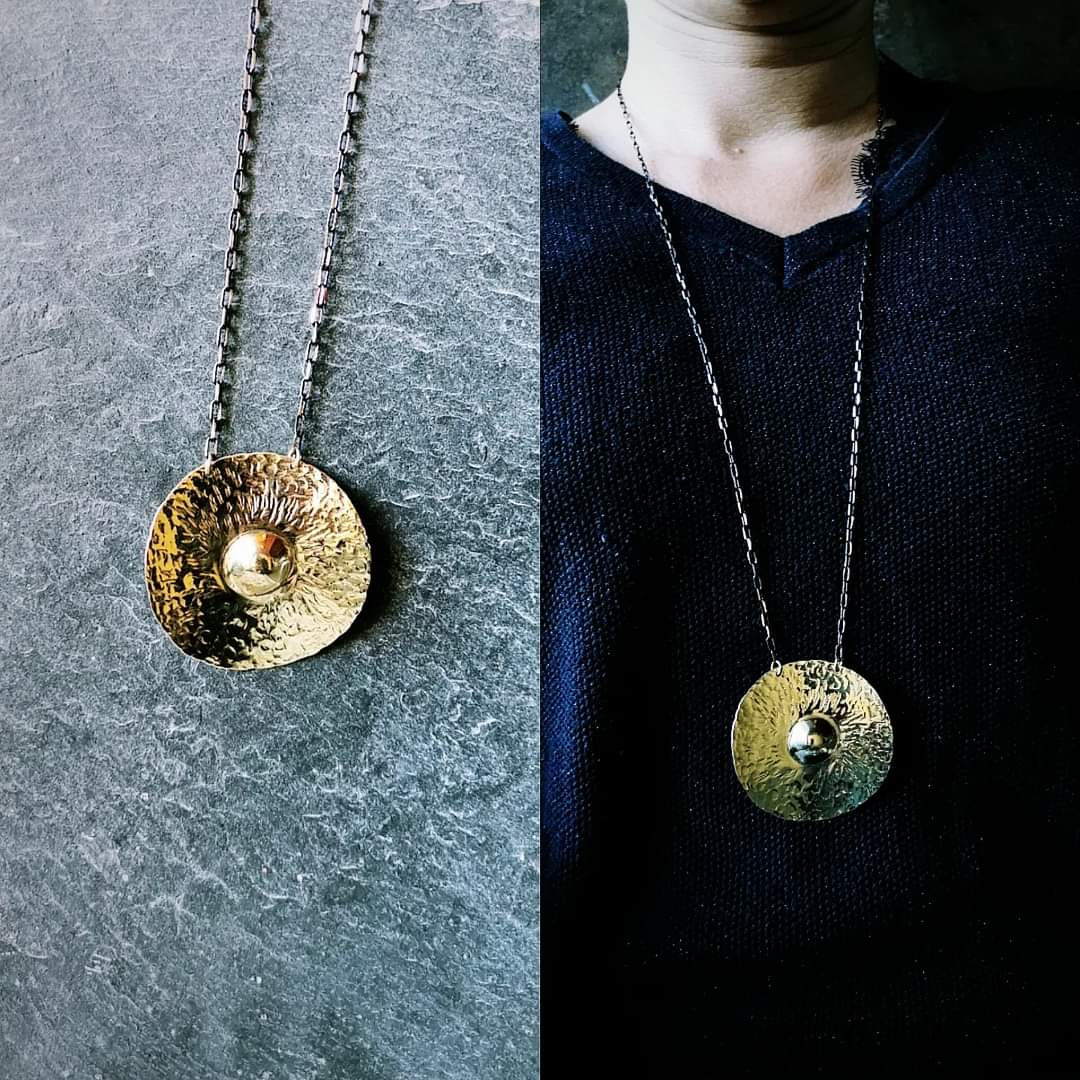 Sautoir gong laiton pm