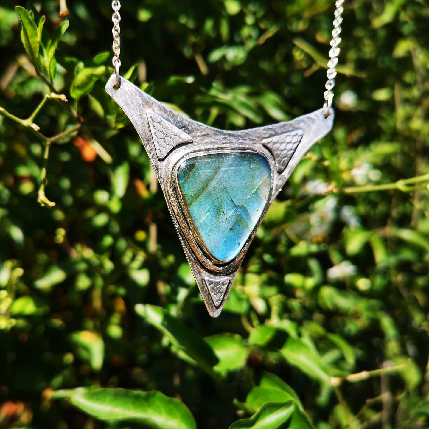 Sautoir positive energy