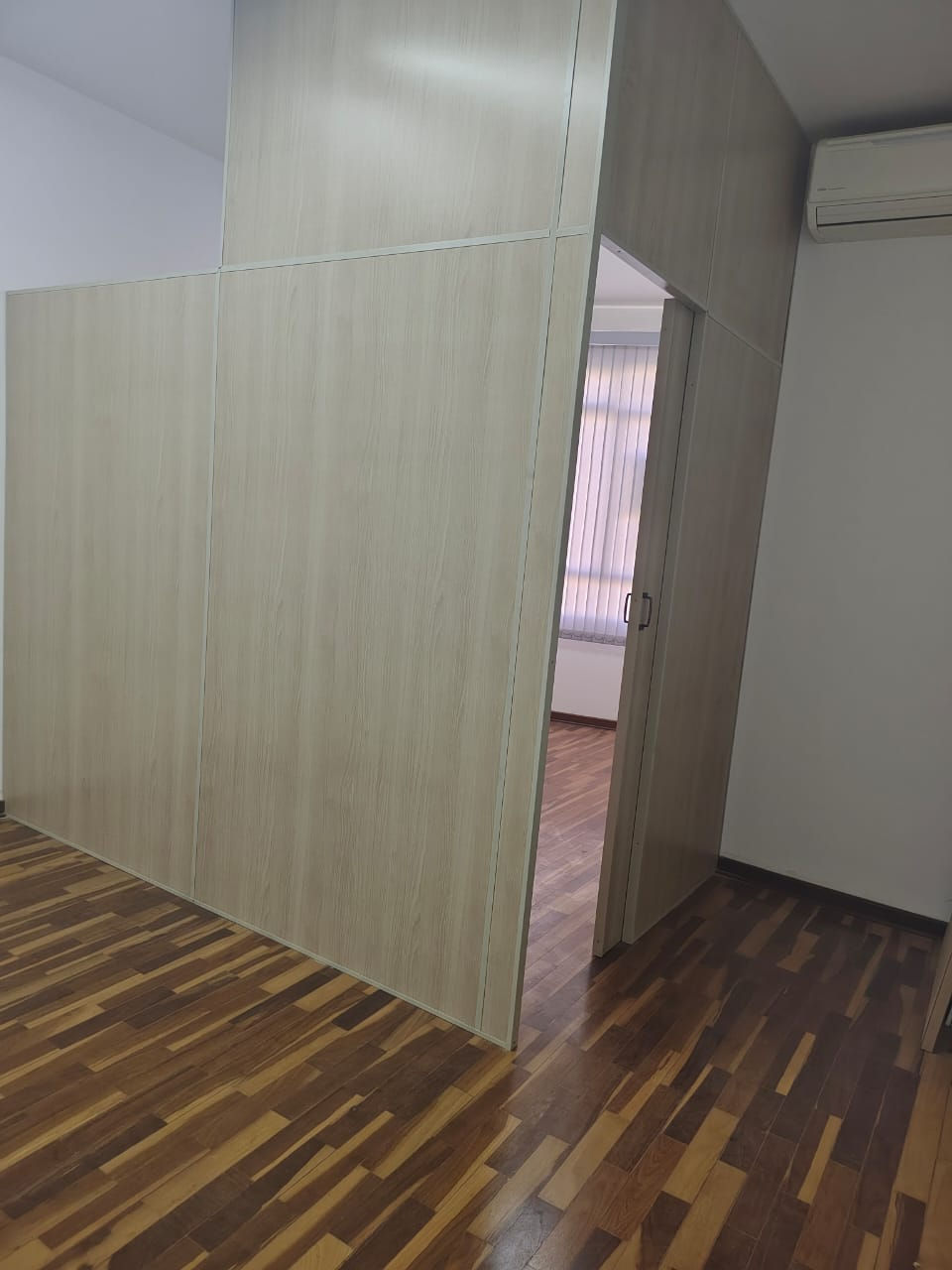 Miniatura: Sala Comercial - Centro