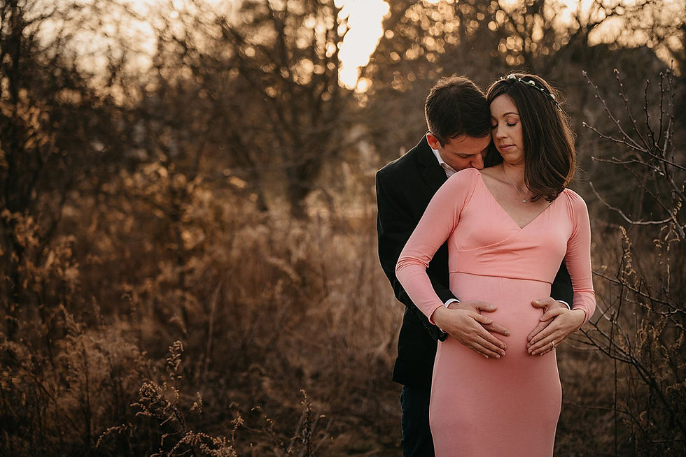 best maternity photoshoot philadelphia, maternity portraits near me, professional maternity photos Doylestown PA