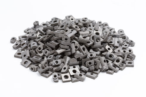 3D printed T-Nuts with printed threads