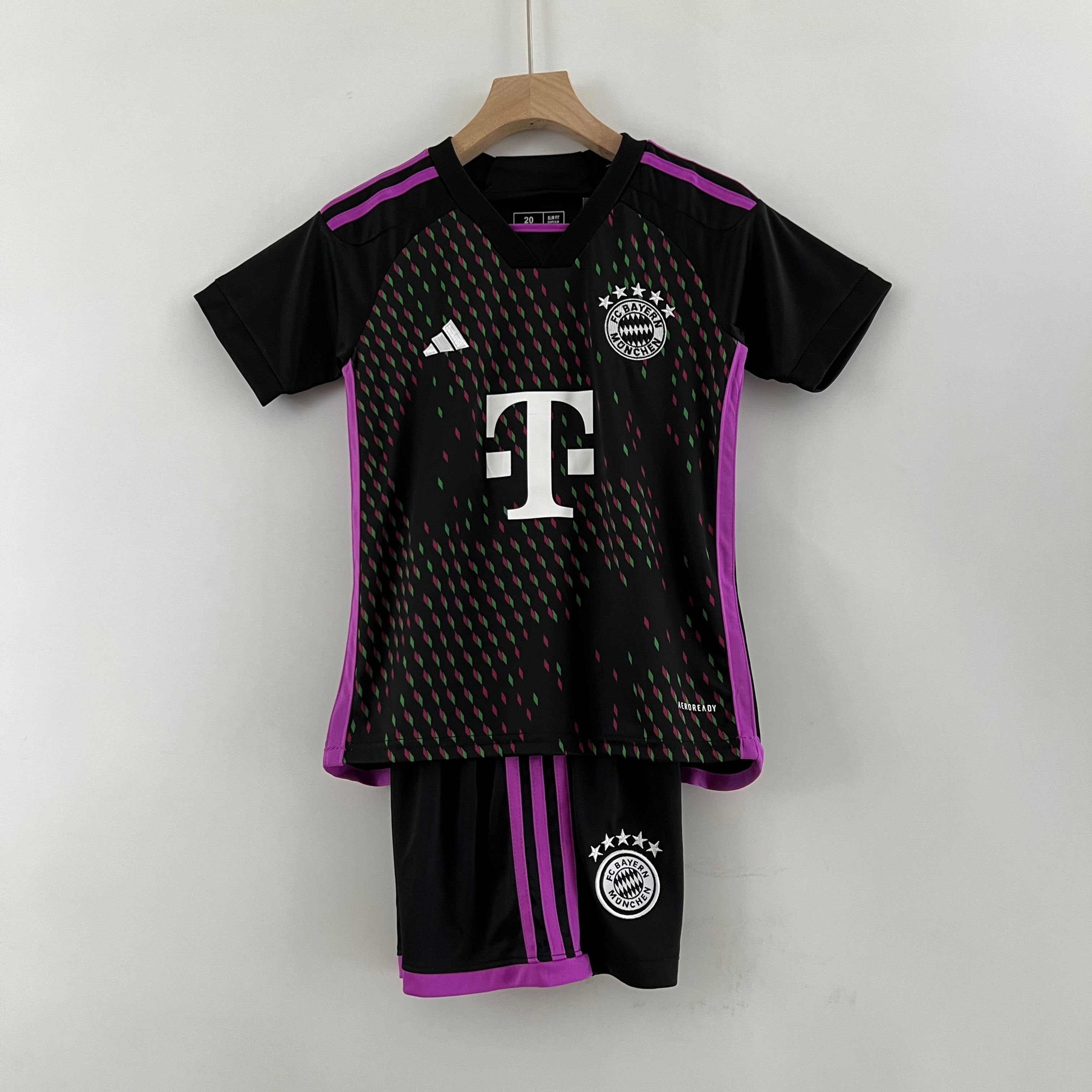 Kit Criança Bayern Munich Alternativa 23/24