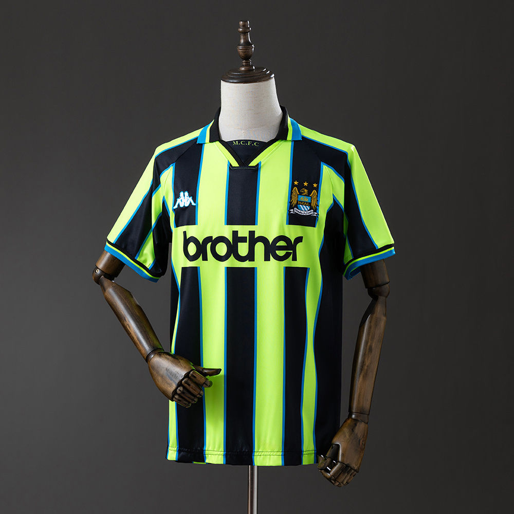 Retro Manchester City Alternativa 98/99