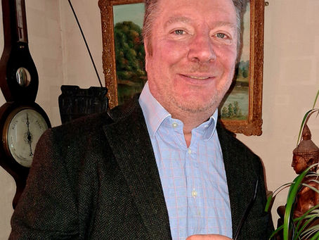 Behind The Valuation: How Sell My Antiques Appraises Your Items