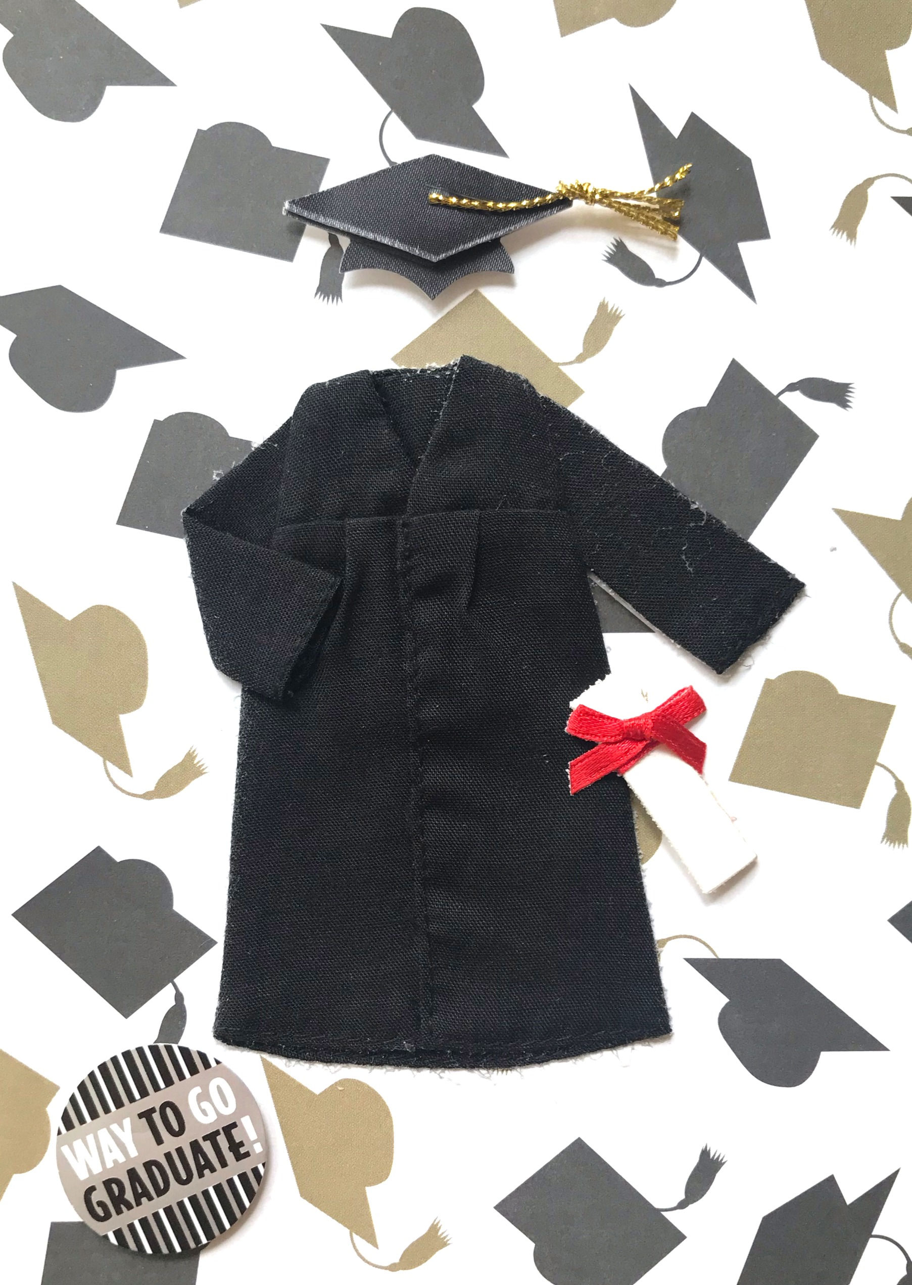 950 Graduation Cap and Gown Greeting Card