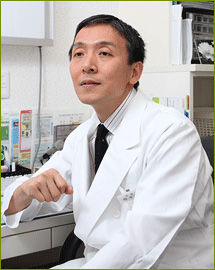 ウェルネスササキクリニックの院長