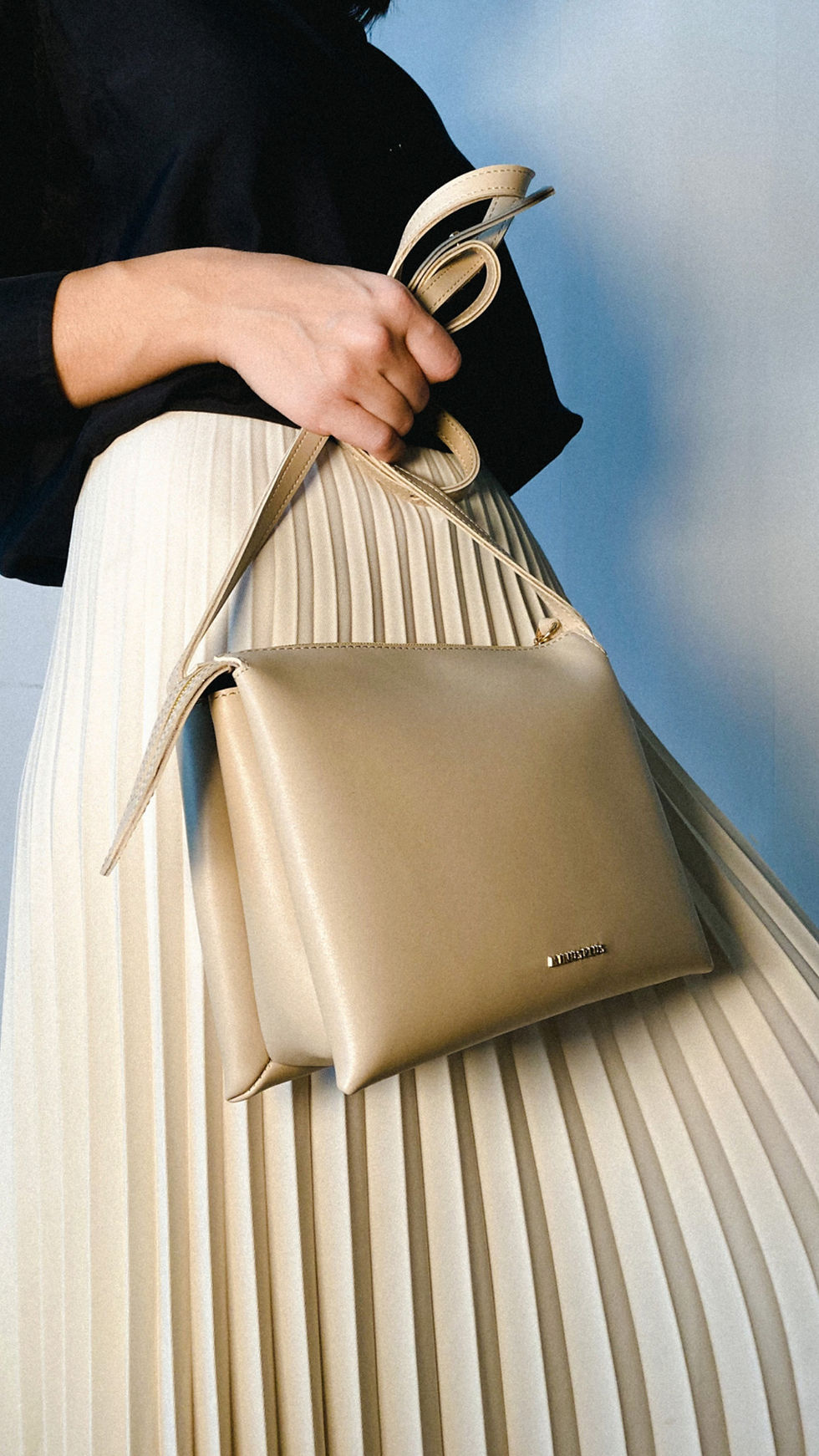 Thumbnail: TRIO BAG IN BEIGE