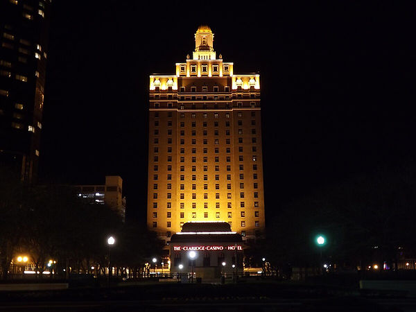 Claridge_Atlantic_City_(Night).JPG
