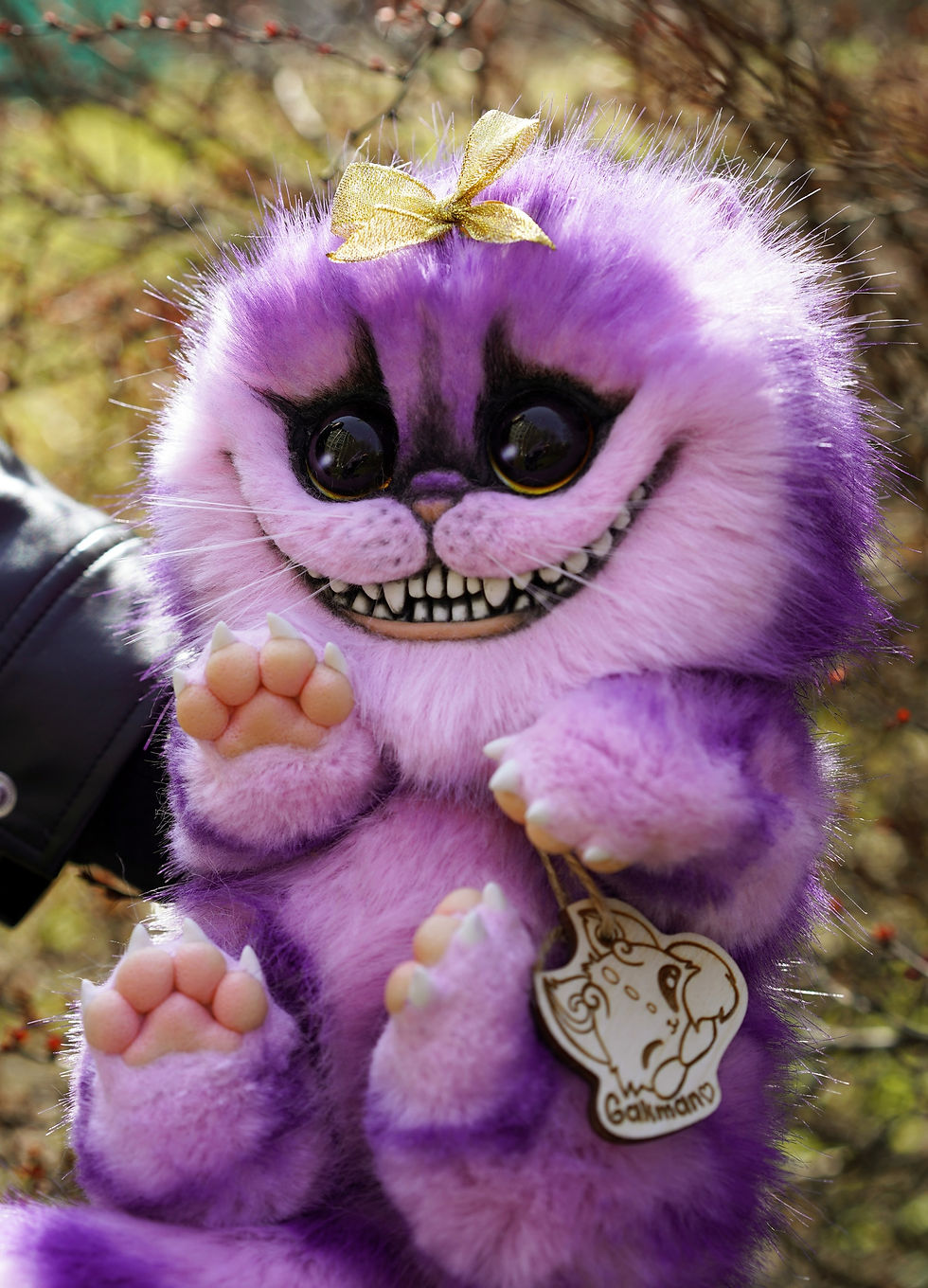 Thumbnail: Baby Girl Cheshire Cat