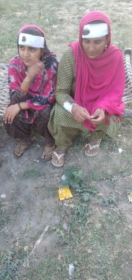 Salma with her mother Ayesha