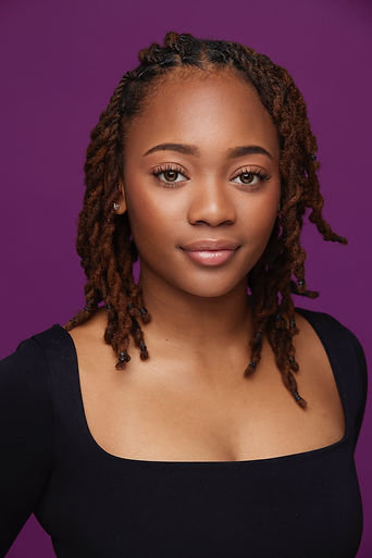Caitlyn Joi Headshot_edited.jpg