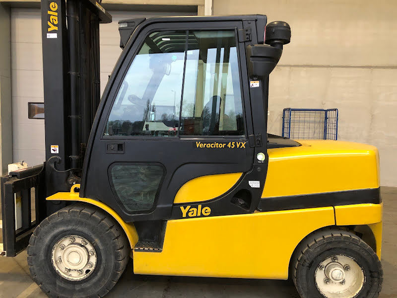 Miniatură: Stivuitor YALE GDP45VX6