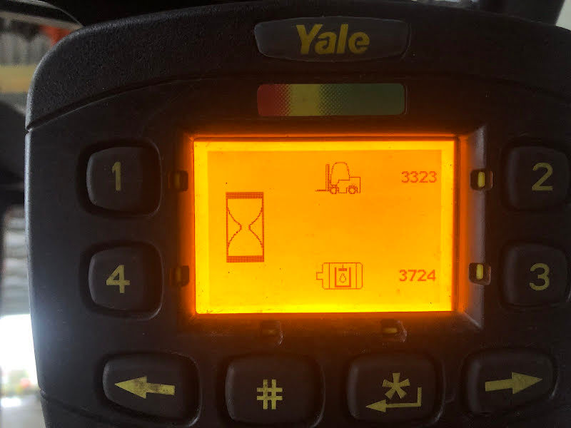 Miniatură: Stivuitor YALE ERP15VT