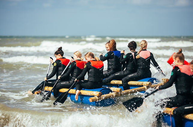 Vlottenbouwen teambuilding voor bedrijven in De Panne