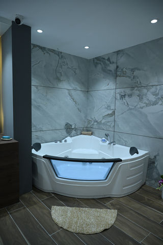 SHA_8649.JPG