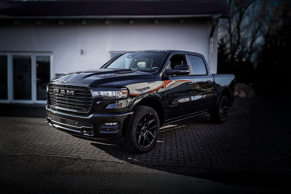 LARAMIE NIGHT PREMIUM