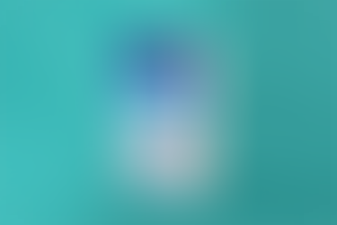 Book cover of Life Without Limits by Donna Urquhart, showing a runner in snowy mountains on a teal background.