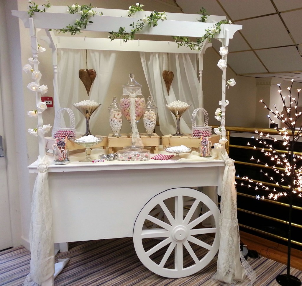 Book a Sweet Cart & Decorations for wedding, christening, birthday.
