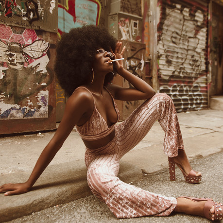 Latia 70s Vibe 1.jpg