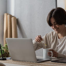 Professionals with stressful work environments use CBD to help them relax during their work day.