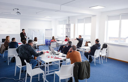 IMG_2141-CR2.jpg 2025-12-10 16.42.03.jpg