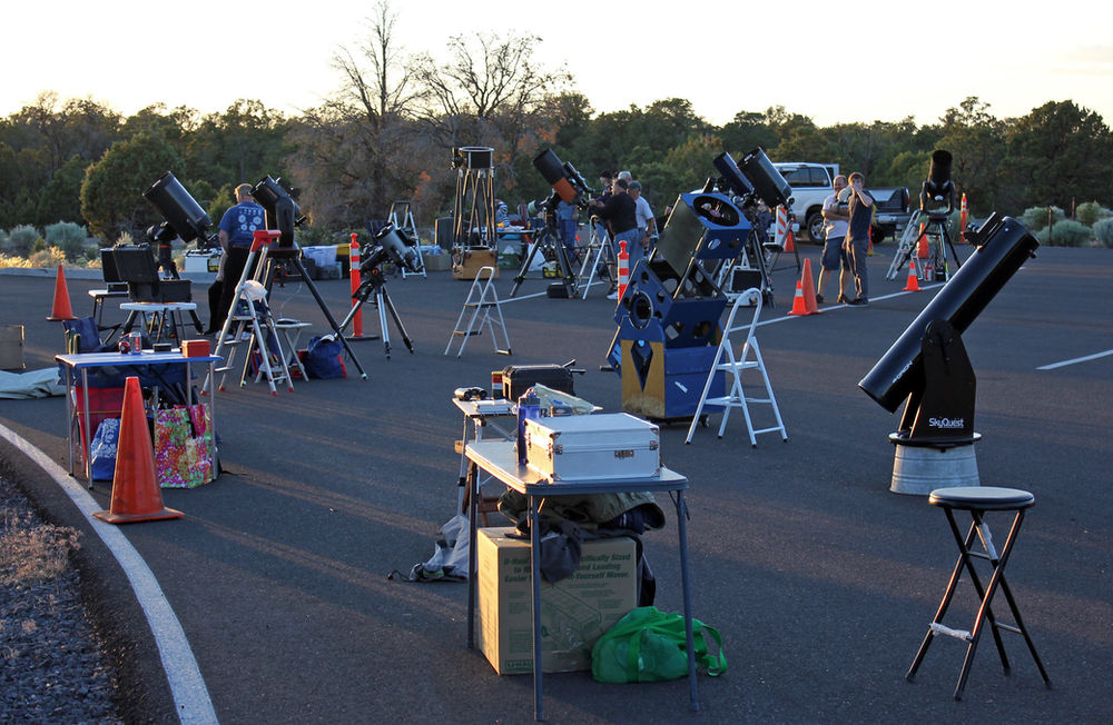 What Telescope is Best for a Beginner