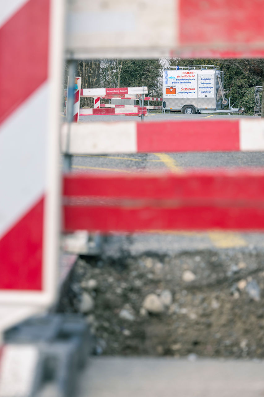 Reparatur Wasserschaden Olten, Aarburg auf Asphalt