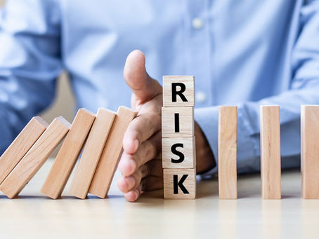 Una integración mal diseñada puede generar fallas progresivas que impactan múltiples procesos críticos. Sin arquitectura clara, monitoreo y gobierno del dato, un error pequeño puede escalar rápidamente en toda la operación.