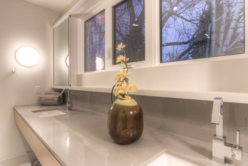 17-01-23, 304 Silvercrest Drive NW-94
