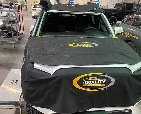 Windshield replacement.jpg