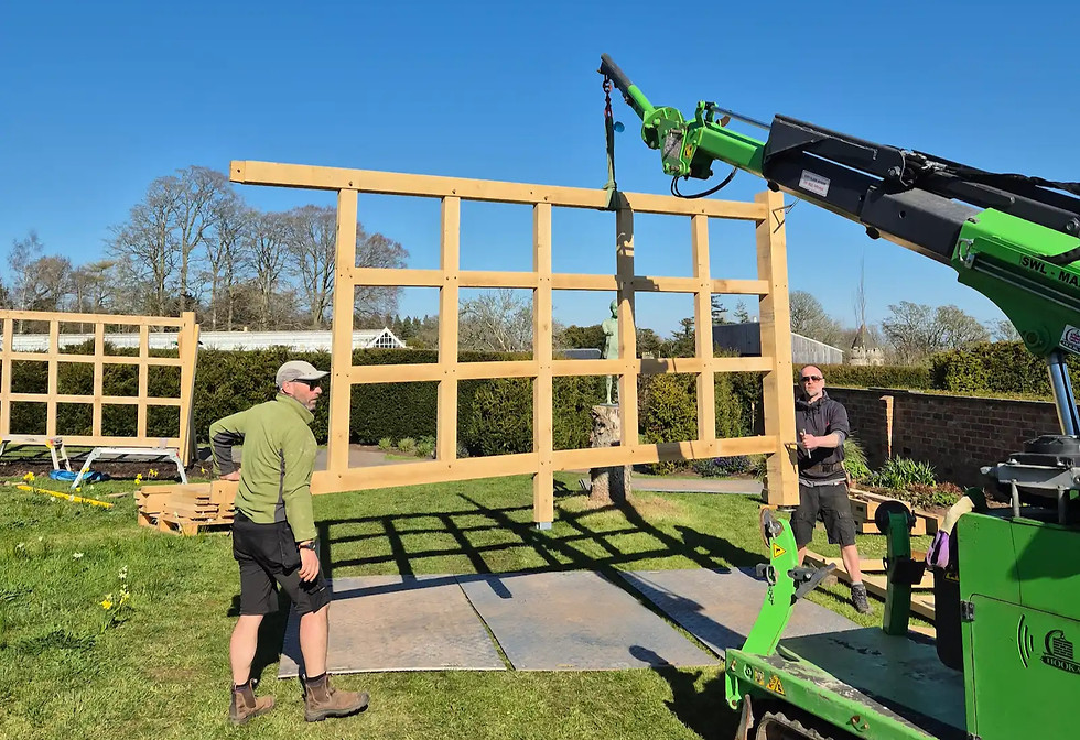 french-oak-trellis-panel-installation_ed