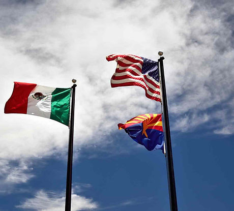 us-mexico-flags.jpg