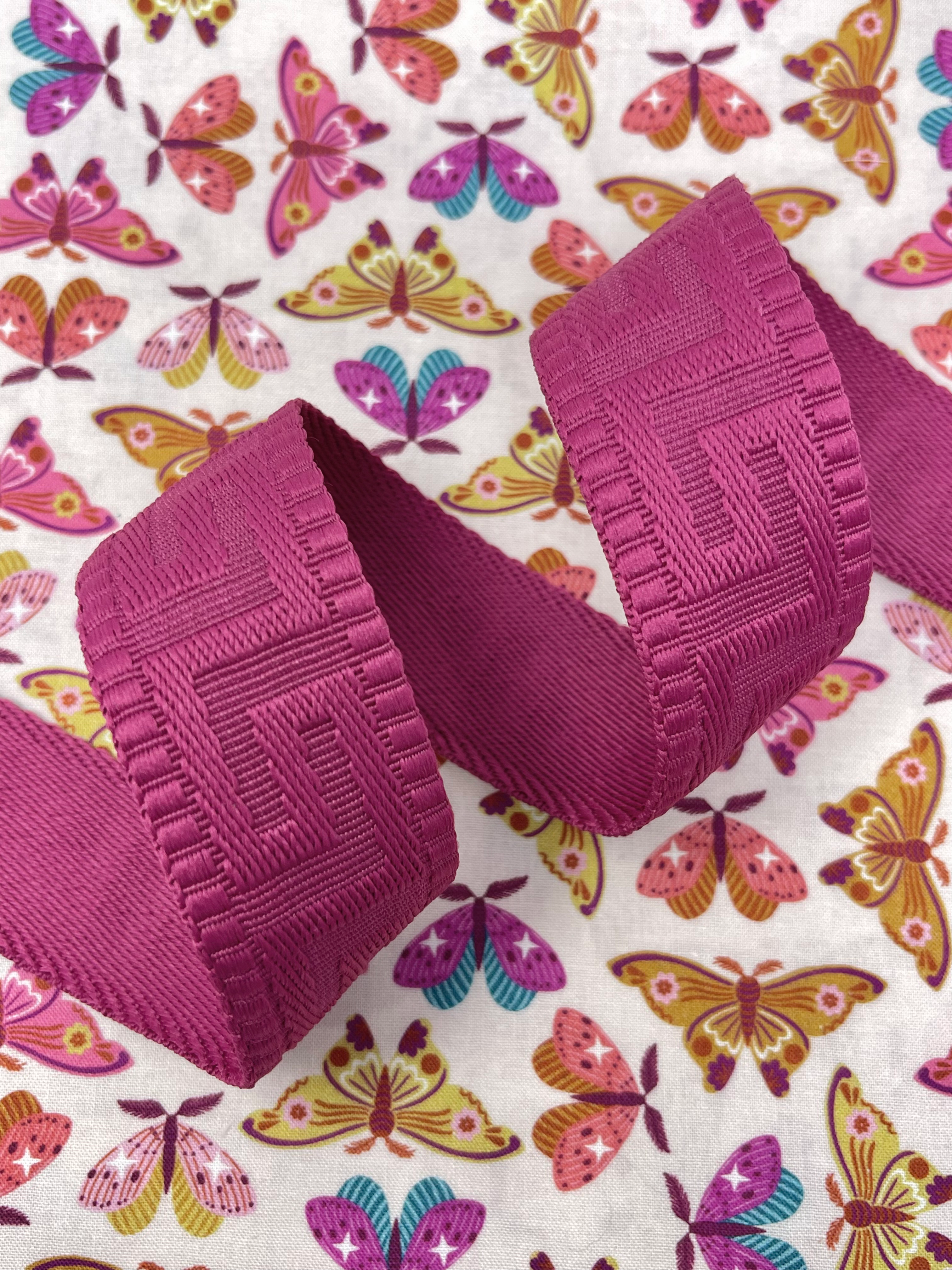 1½” (38mm) Trendsetter Webbing - MAGENTA