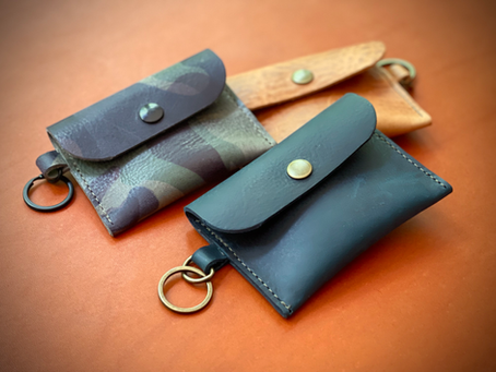 FREE Keychain Card Holder Video Tutorial (Scrapbuster)