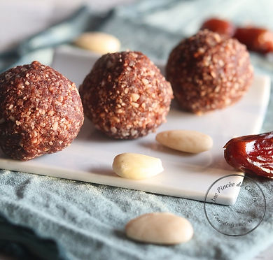 Energy balls noix, dattes & cacao cru