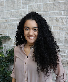 Ariana Petrazzini Headshot.JPG