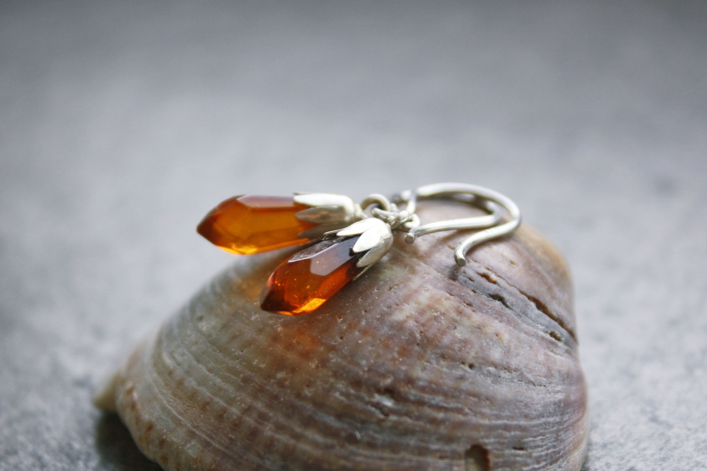 Bernstein-Ohrhänger "Waldhonig"