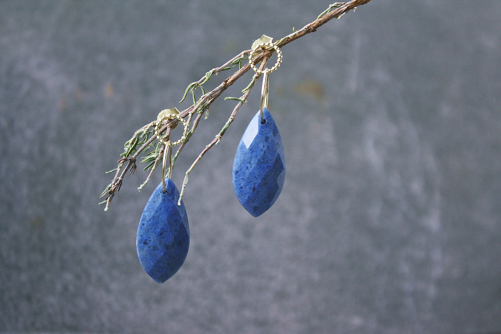 Dumortierit-Ohrhänger "Royalblau"