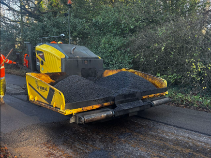 When you should use a mini paver over hand laying